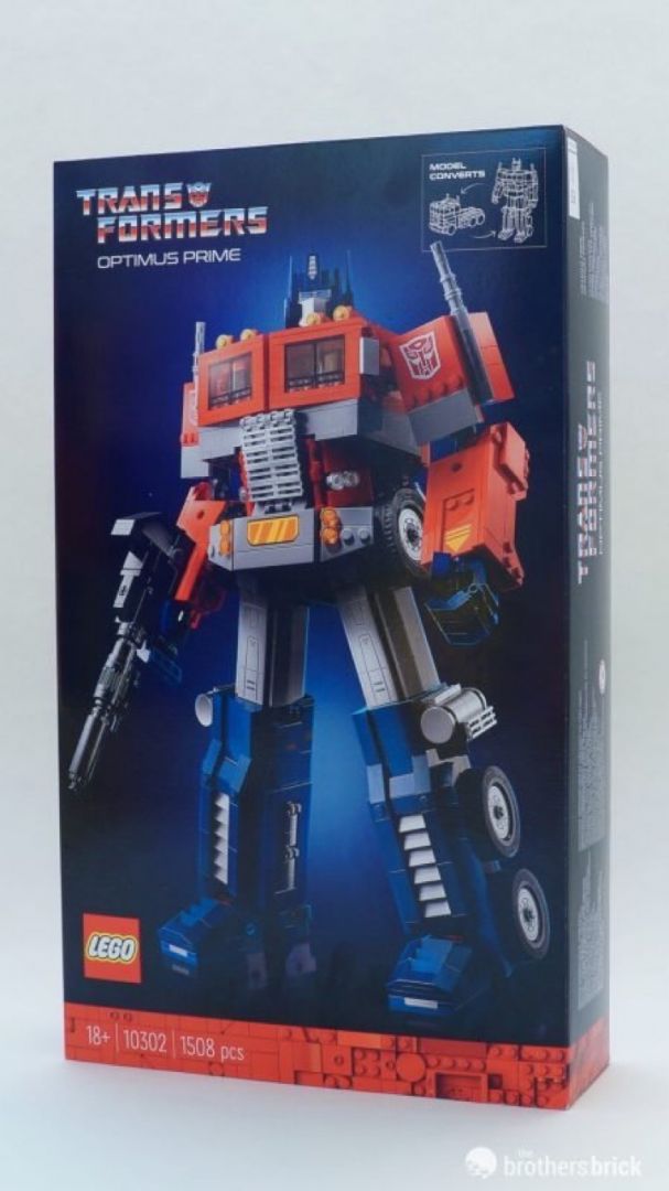 LEGO Transformers that actually transform coming in June!