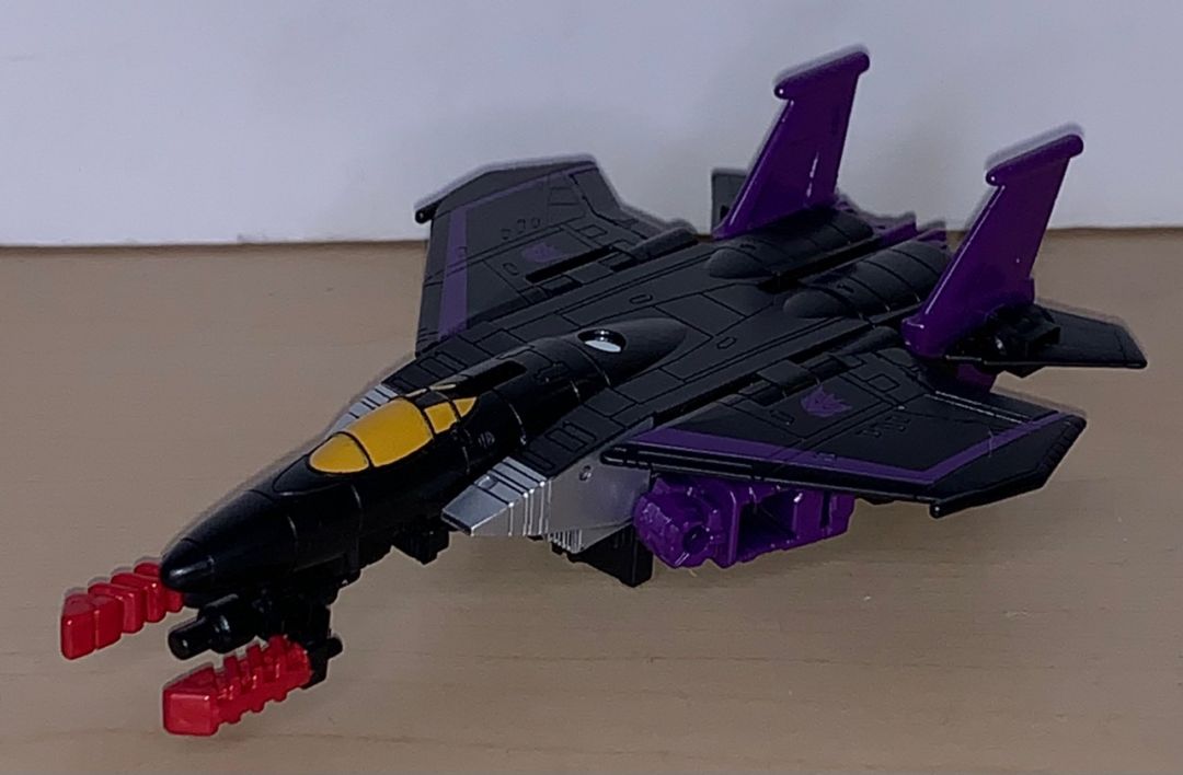 Skywarp  - Image 2