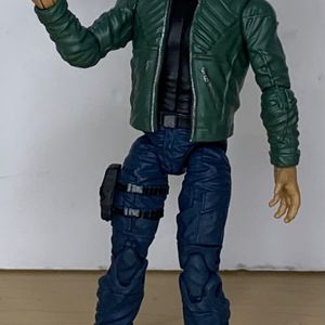 Larry Hama