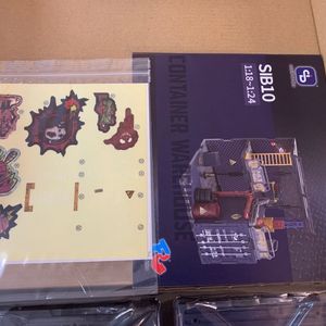 Container Warehouse Diorama Building Set 