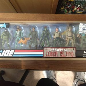 Assault on Cobra Island 7 pc Box Set