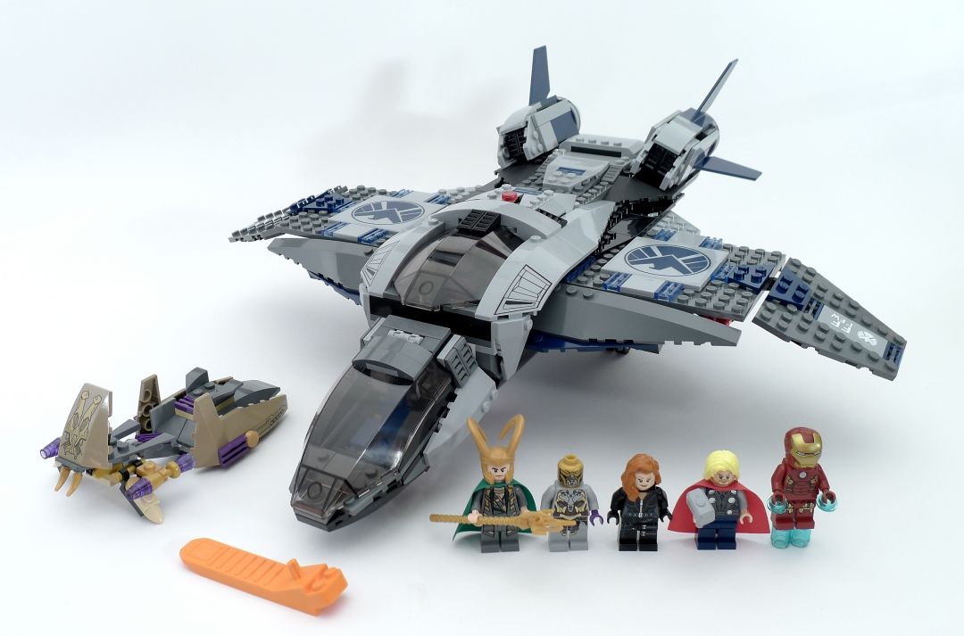 Lego 6869 Quinjet Aerial Battle - Image 1