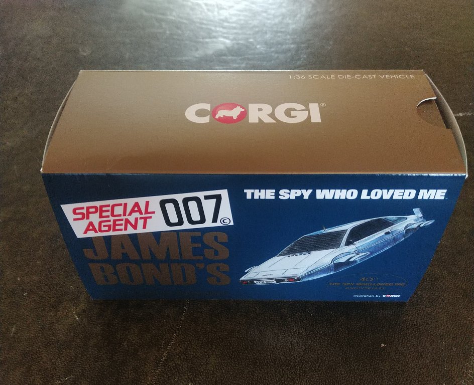 Corgi Rocket firing Lotus Esprit 1:36 (reissue) - Image 2