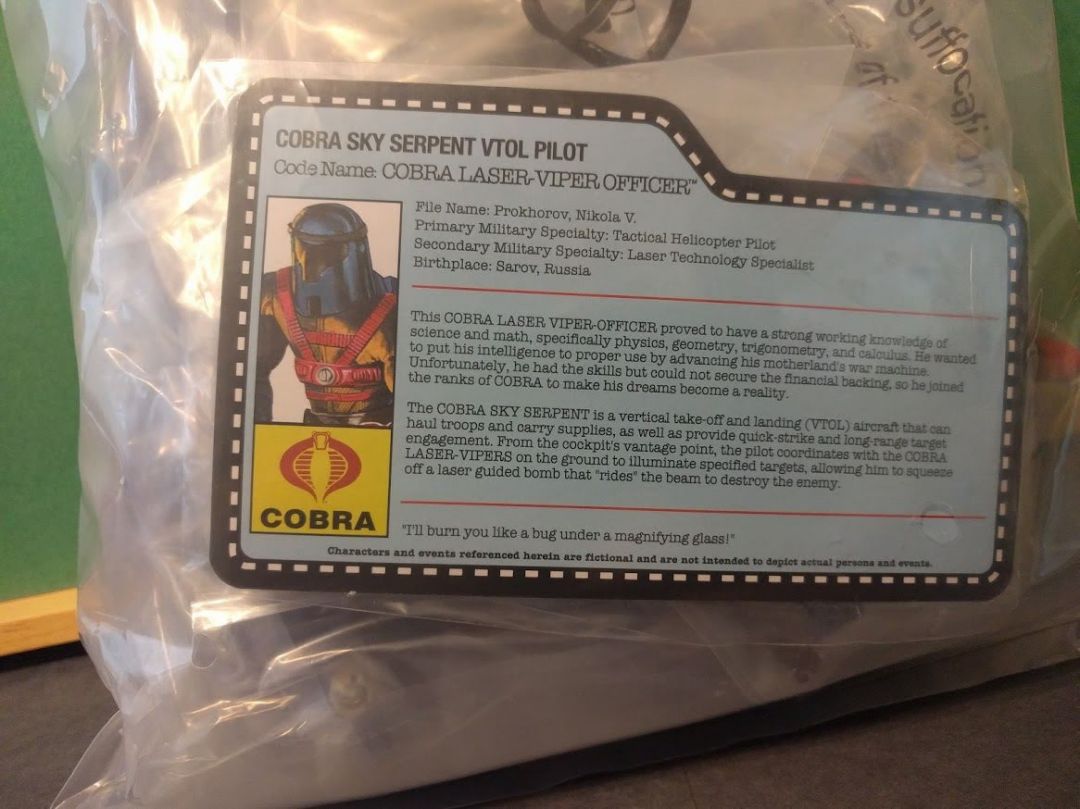 Cobra Sky Serpent VTOL and Pilot - Image 2