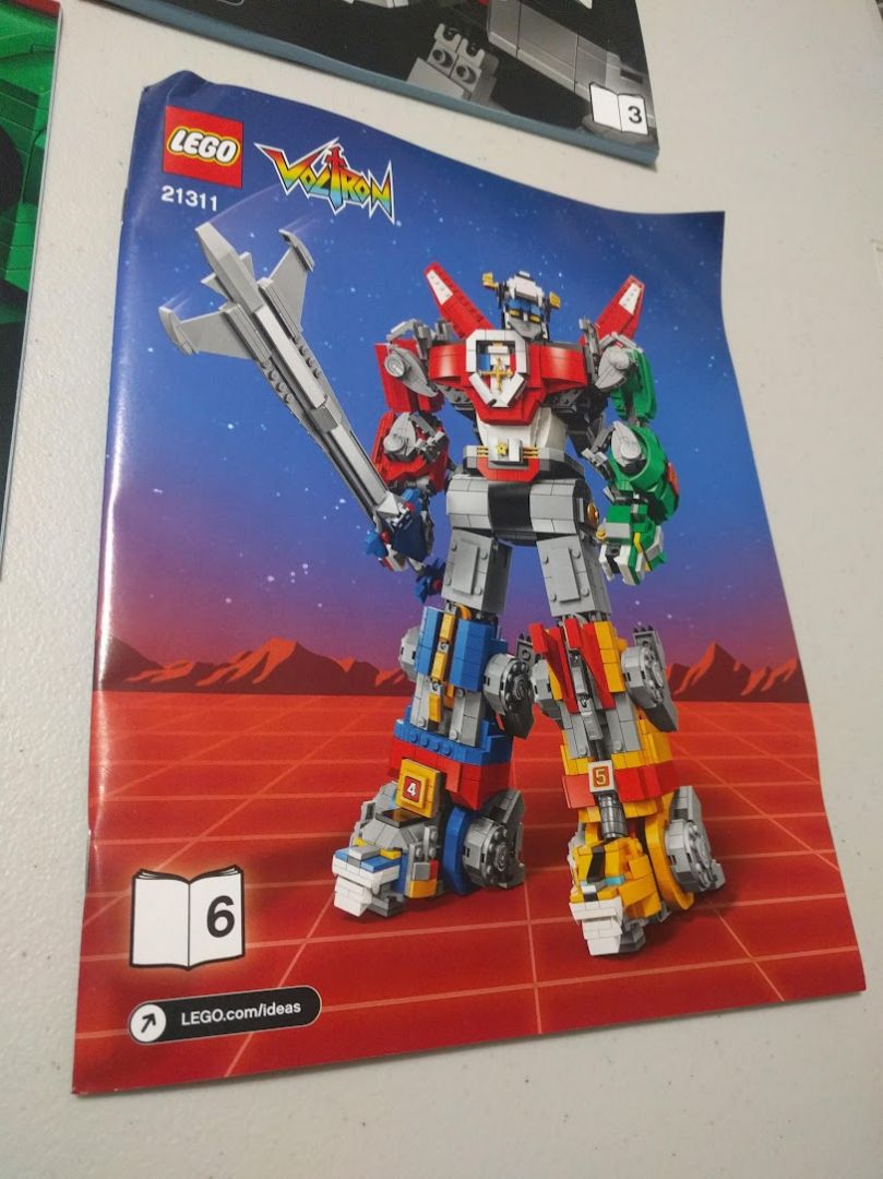 Lego Voltron - Image 1
