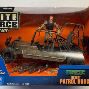 US Marine 211-83 With USMC Desert Patrol Buggy (MISB)
