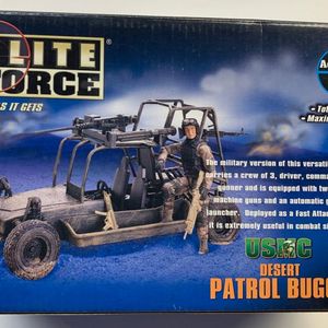 US Marine 211-83 With USMC Desert Patrol Buggy (MISB)