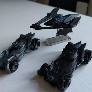 Hot wheels bat vehicles