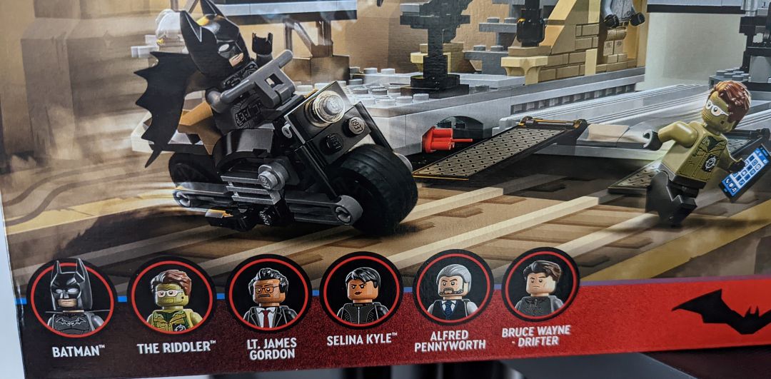 Lego Batman Batcave: The Riddler Face-off Set - Image 2