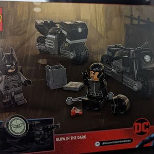 Lego DC Batman & Selina Kyle Motorcycle Pursuit