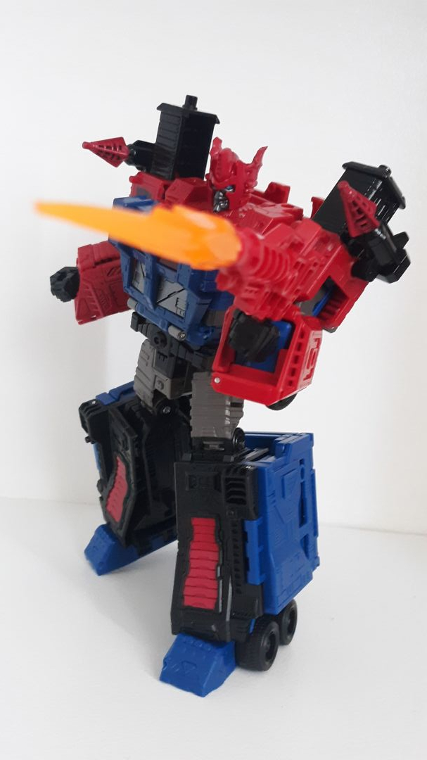 SG Ultra Magnus - Image 3