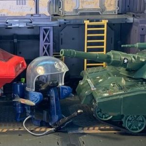 H.I.S.S. Driver & H.I.S.S. Tank