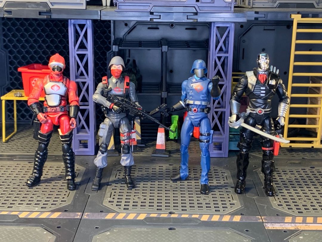 Cobra Commander & Flight Pod - Image 6