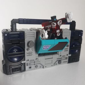 Shattered Glass Blaster