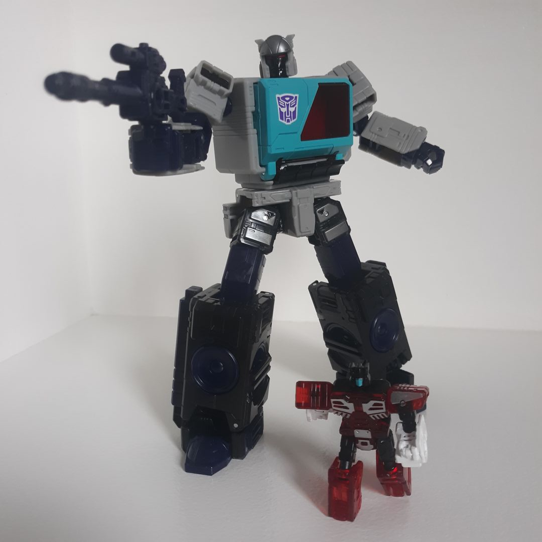 Shattered Glass Blaster - Image 5