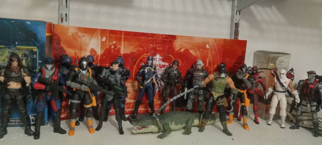 Classified Cobra Army - Image 1