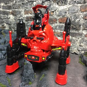 CUSTOM 1:6 Scale Roboskull vehicle and Red Wolf pilot