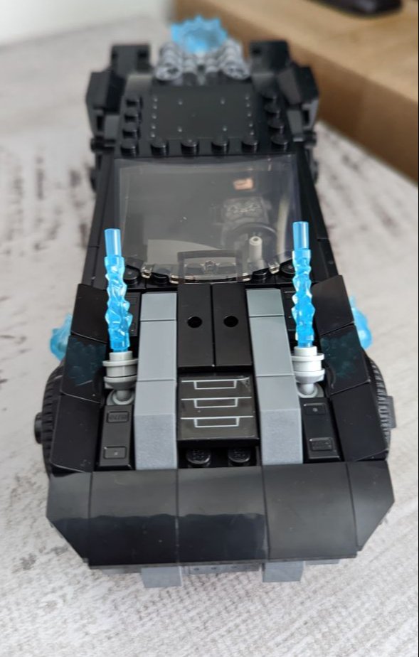 Lego Batman Batmobile: The Penguin Chase Car - Image 4