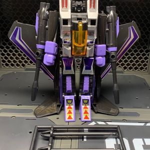Skywarp