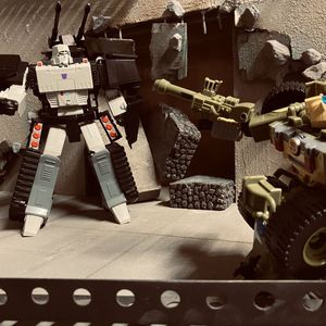 Bumblebee A.W.E. Striker