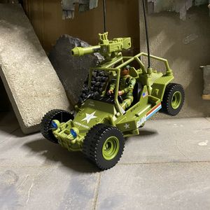 Bumblebee A.W.E. Striker