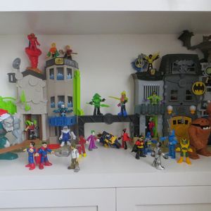 Super War in Gotham