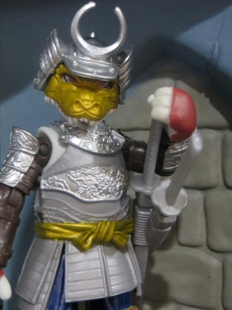 Golden Mask - Image 1