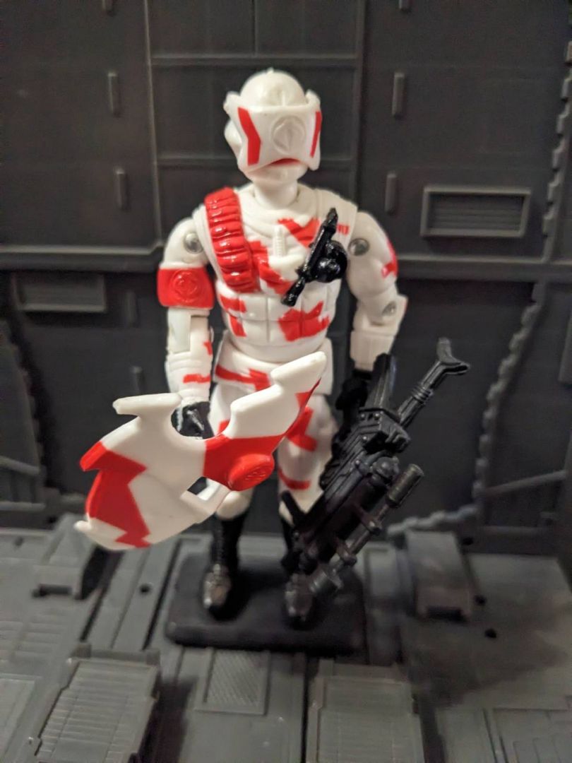 Black Major Arctic Alley Viper  - Image 1