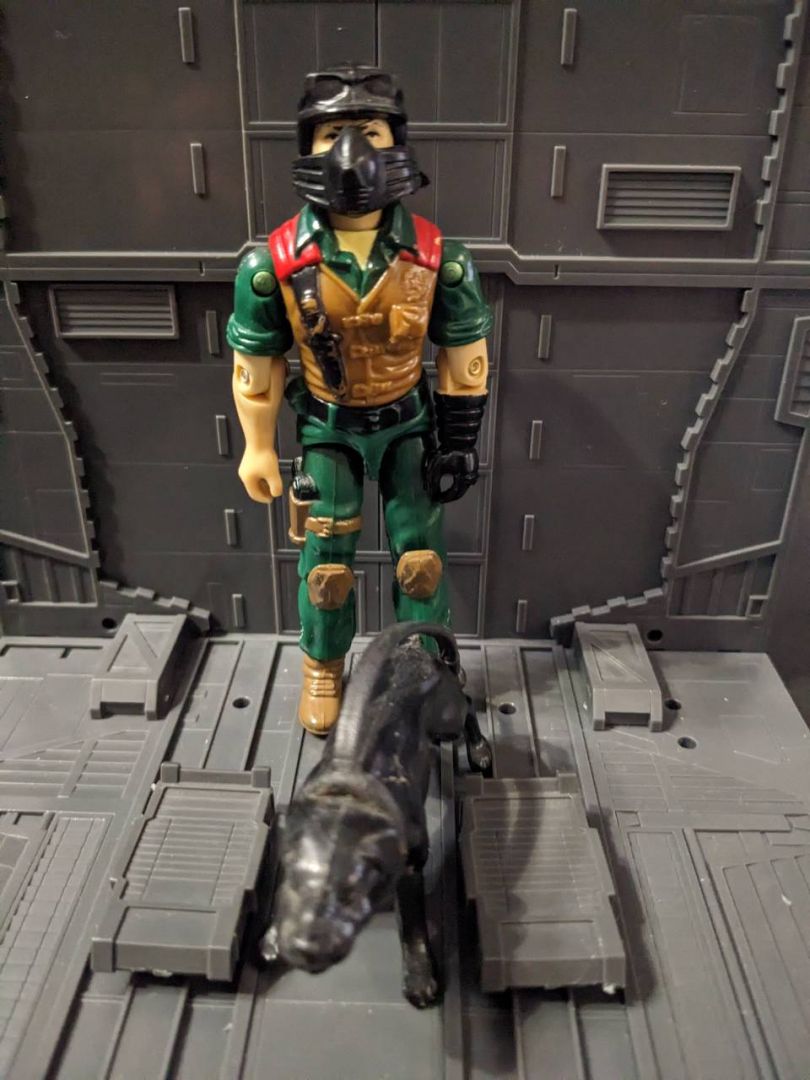 Mutt &amp; Junkyard v1 - Image 1