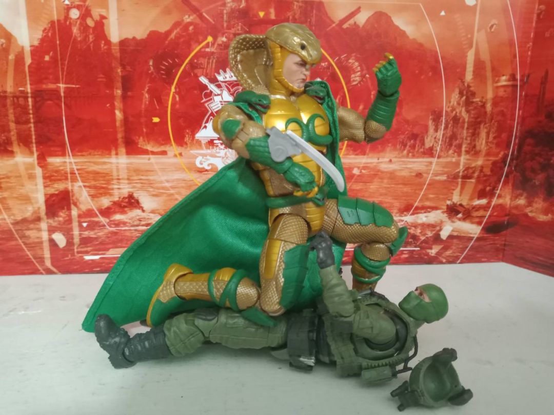 Classified Serpentor & His Royal Guards - Image 5