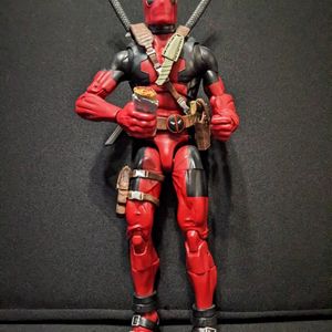 Marvel Legends Series 12" Deadpool 