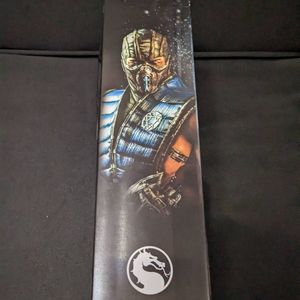 Mezco Mortal Kombat X Sub-Zero 12"