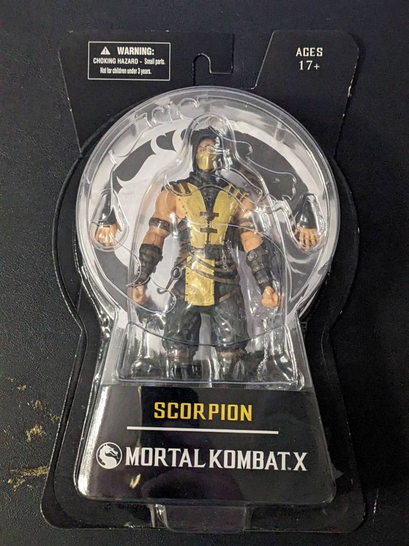 Mezco Mortal Kombat X Scorpion 6" - Image 1