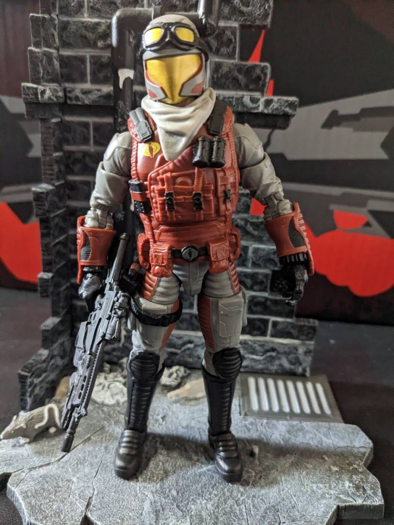 Viper Officer - Image 1