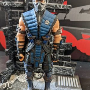 Mezco Mortal Kombat X Sub-Zero 6"