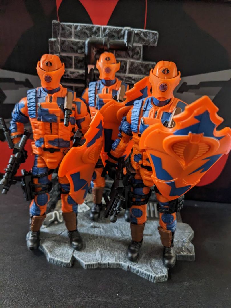 Alley Viper  - Image 2