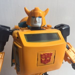 Bumblebee and Daniel Witwicky 