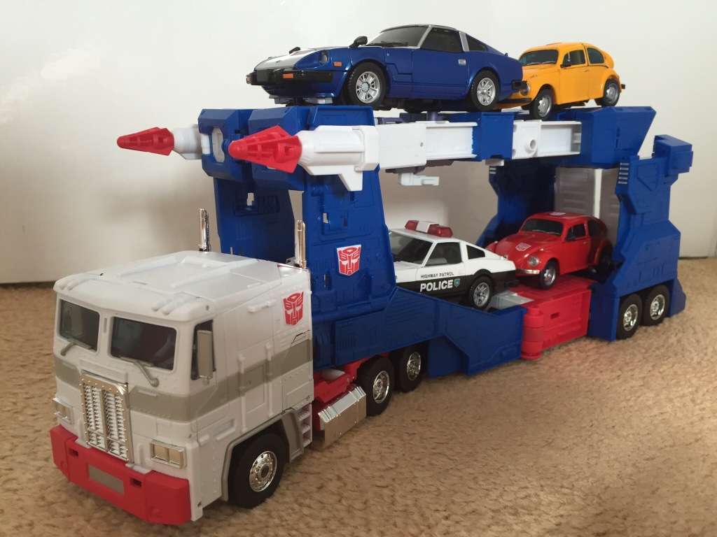 Ultra Magnus - Image 2
