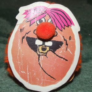 Monster Munch Orange Monster Badge