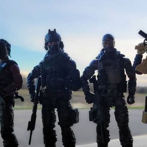 Moon's Out, Goons Out