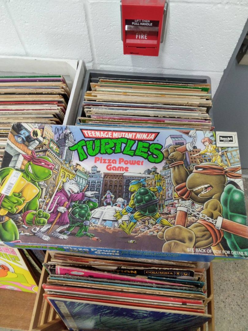 1989 Roseart TMNT Boardgame Goodwill - Image 1