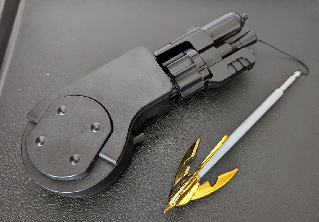 Batman' 89 - Grapnel Launcher Replica - Image 4