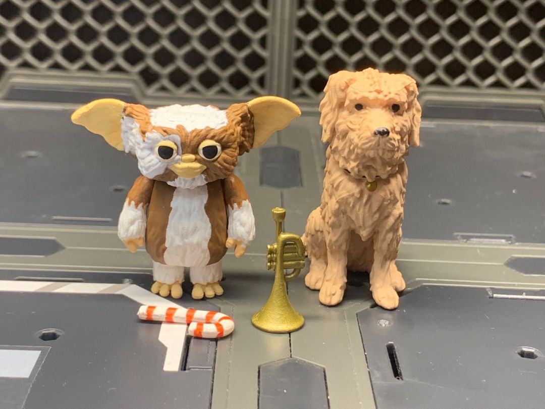 Gizmo With Barney - Image 1
