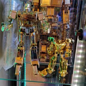 Gold Masterpiece Megatron