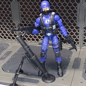 Cobra Officer