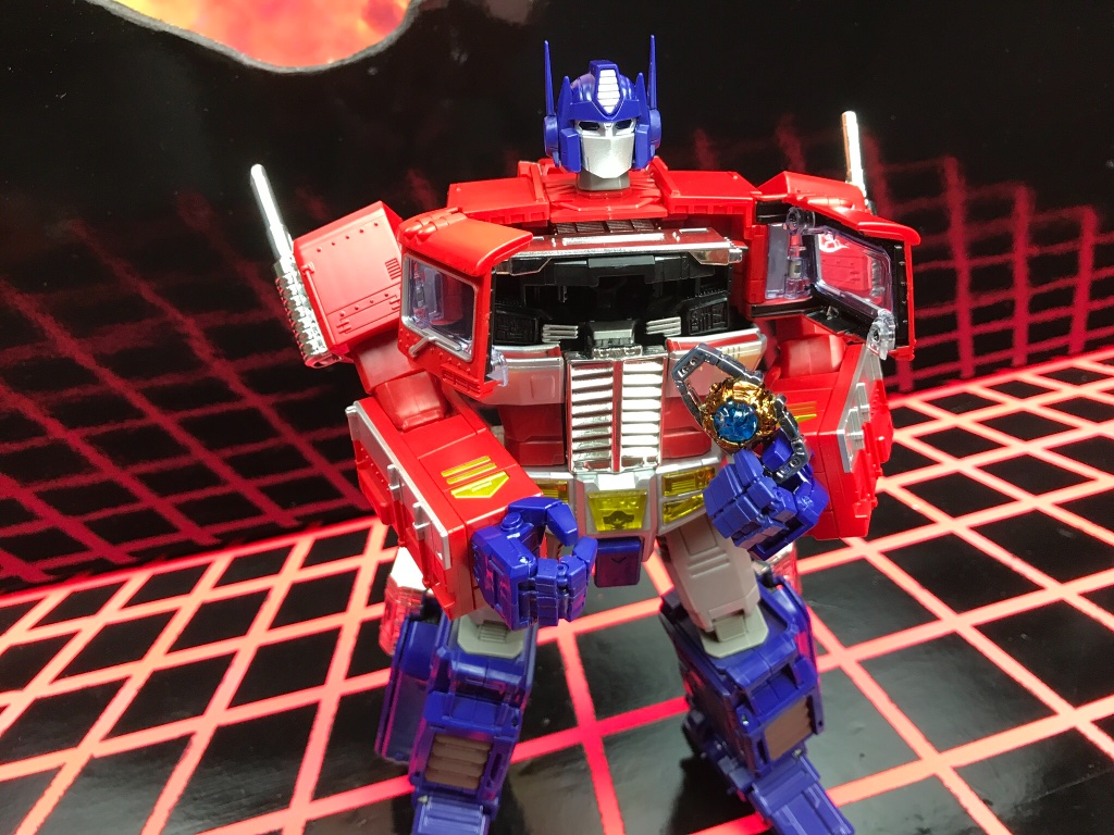 Convoy (Optimus Prime) - Image 13