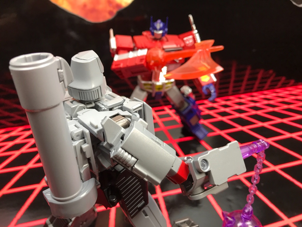 Convoy (Optimus Prime) - Image 14