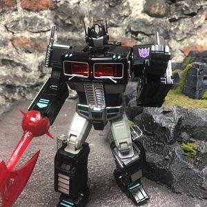 Black Convoy (Nemesis Prime)