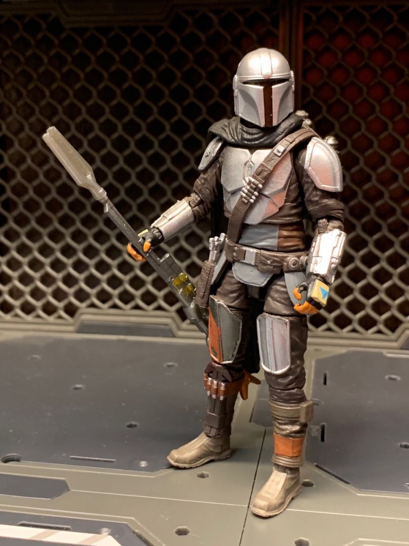 The Mandalorian (Full Beskar)  - Image 1