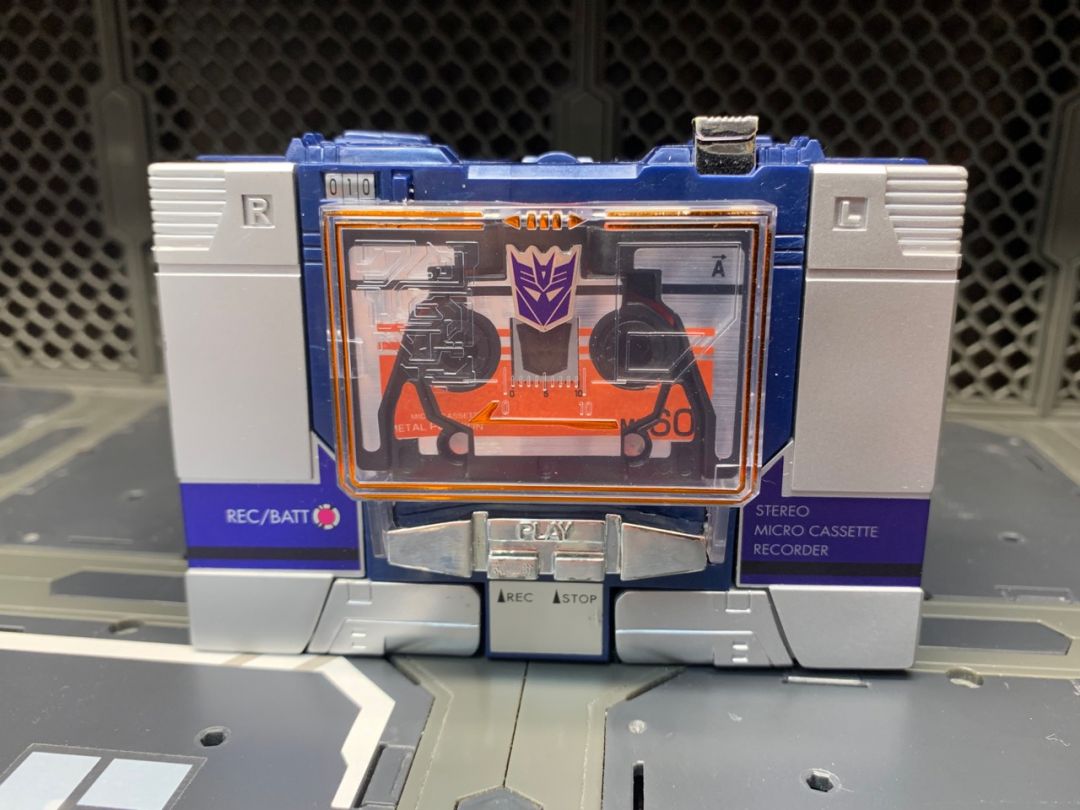 Soundwave  - Image 2